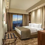 - Lara By Ihg Hotell 5*