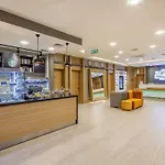 - Lara By Ihg Hotell Antalya