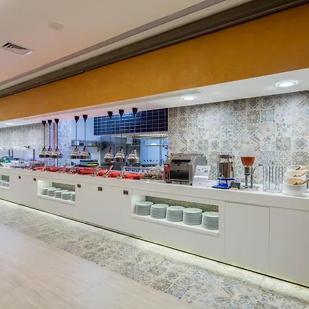 - Lara By Ihg 5* Antalya