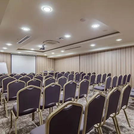 - Lara By Ihg Hotel 5*