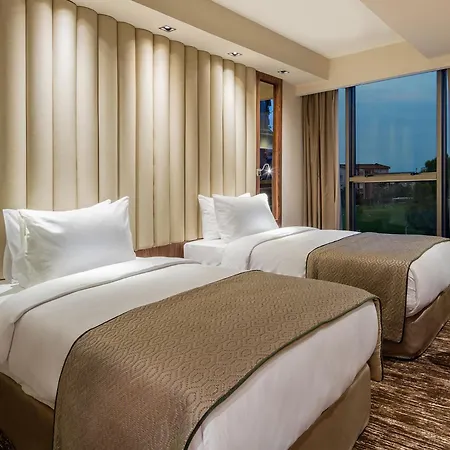 Hotel - Lara By Ihg