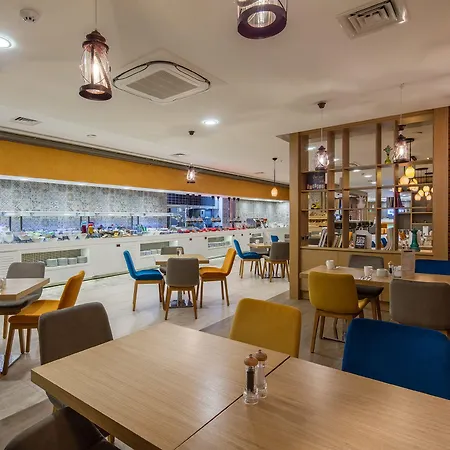 酒店 安塔利亚拉拉假日酒店 5*