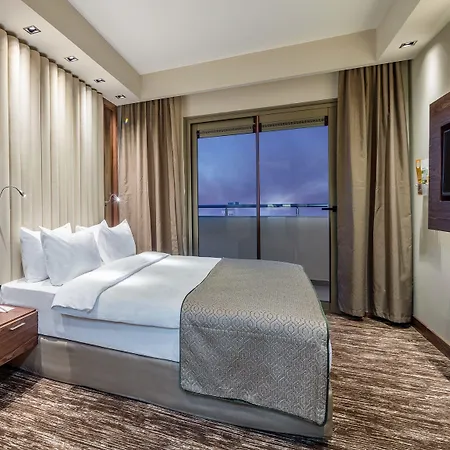 Hotell - Lara By Ihg 5*