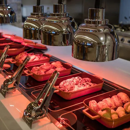 - Lara By Ihg 5* Antalya