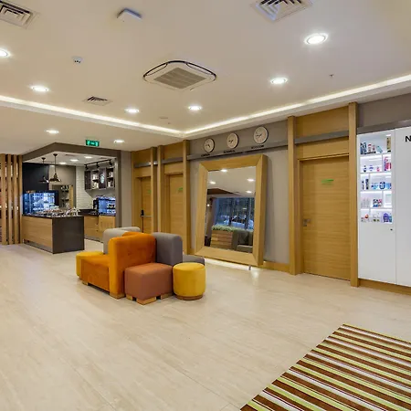 - Lara By Ihg 5* Antalya