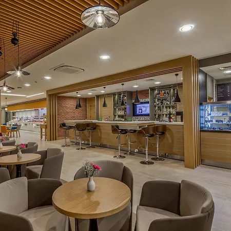 Hotel - Lara By Ihg 5*
