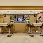 安塔利亚拉拉假日酒店 5*